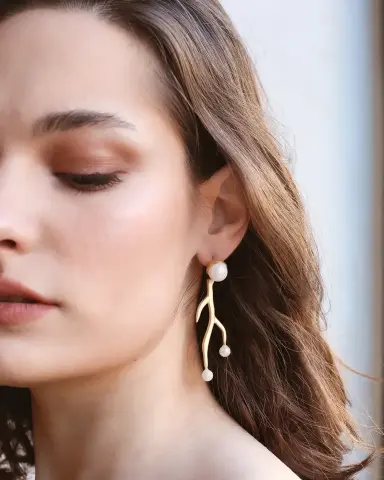 Mercan Küpe model üzerinde, 925 ayar gümüş, 20.0 gr