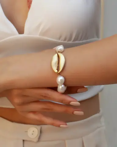 Midye İnci Bileklik Berla model üzerinde, 925 ayar gümüş, 16 cm
